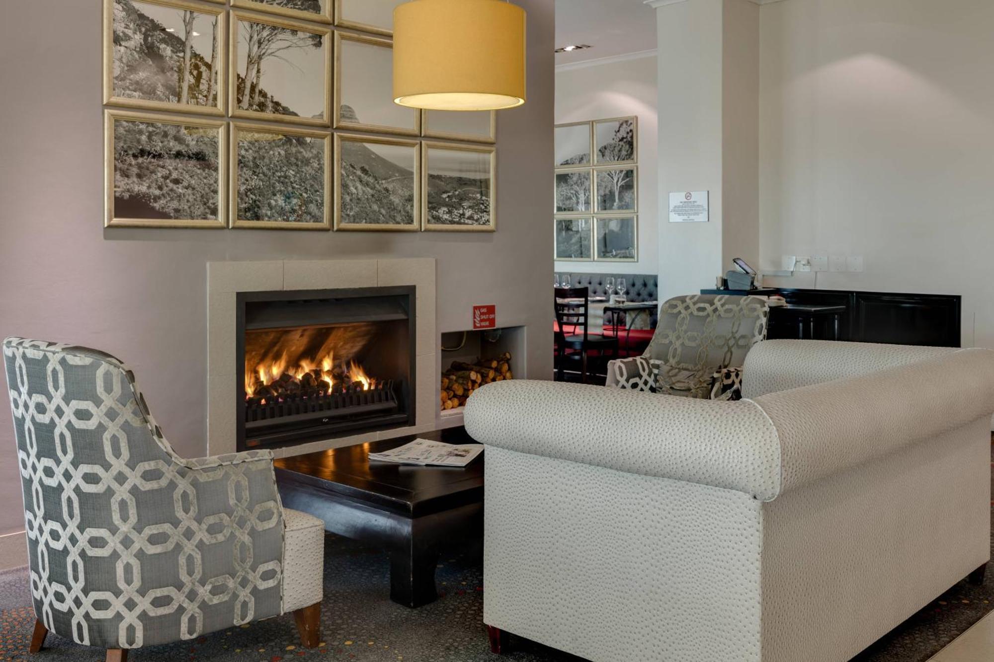Protea Hotel By Marriott Cape Town Tyger Valley Bellville Ngoại thất bức ảnh